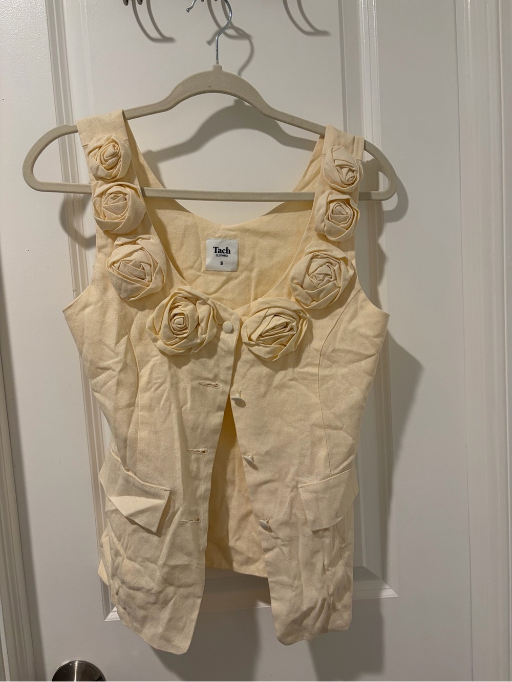 TACH Cream Sleeveless Top with Fabric Rose Accents